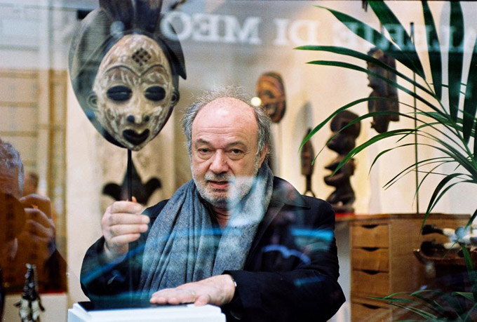 Claude Berri sur le tournage du film 'L'un reste, l'autre part'